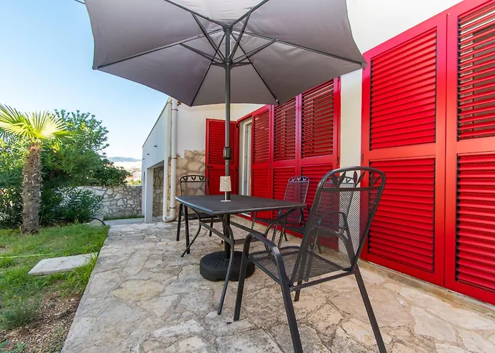 아파트 Dora Pag *