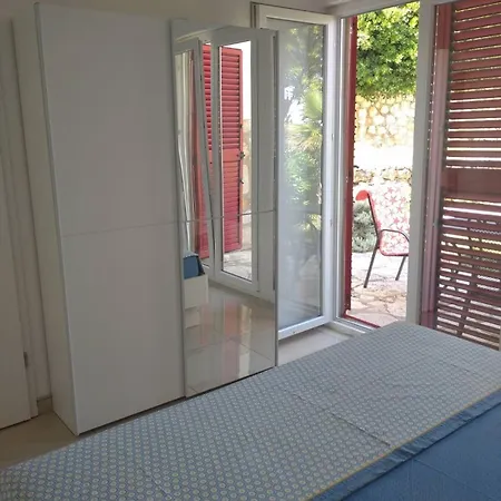 Apartment Dora Pag