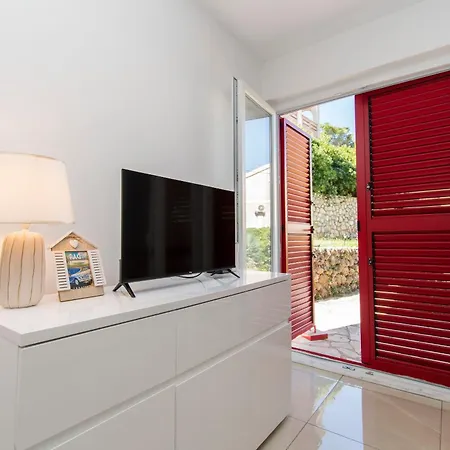 Dora Pag Apartman